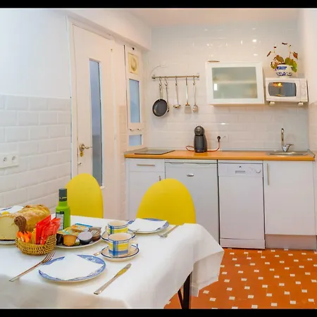 Apartman La Peluqueria
